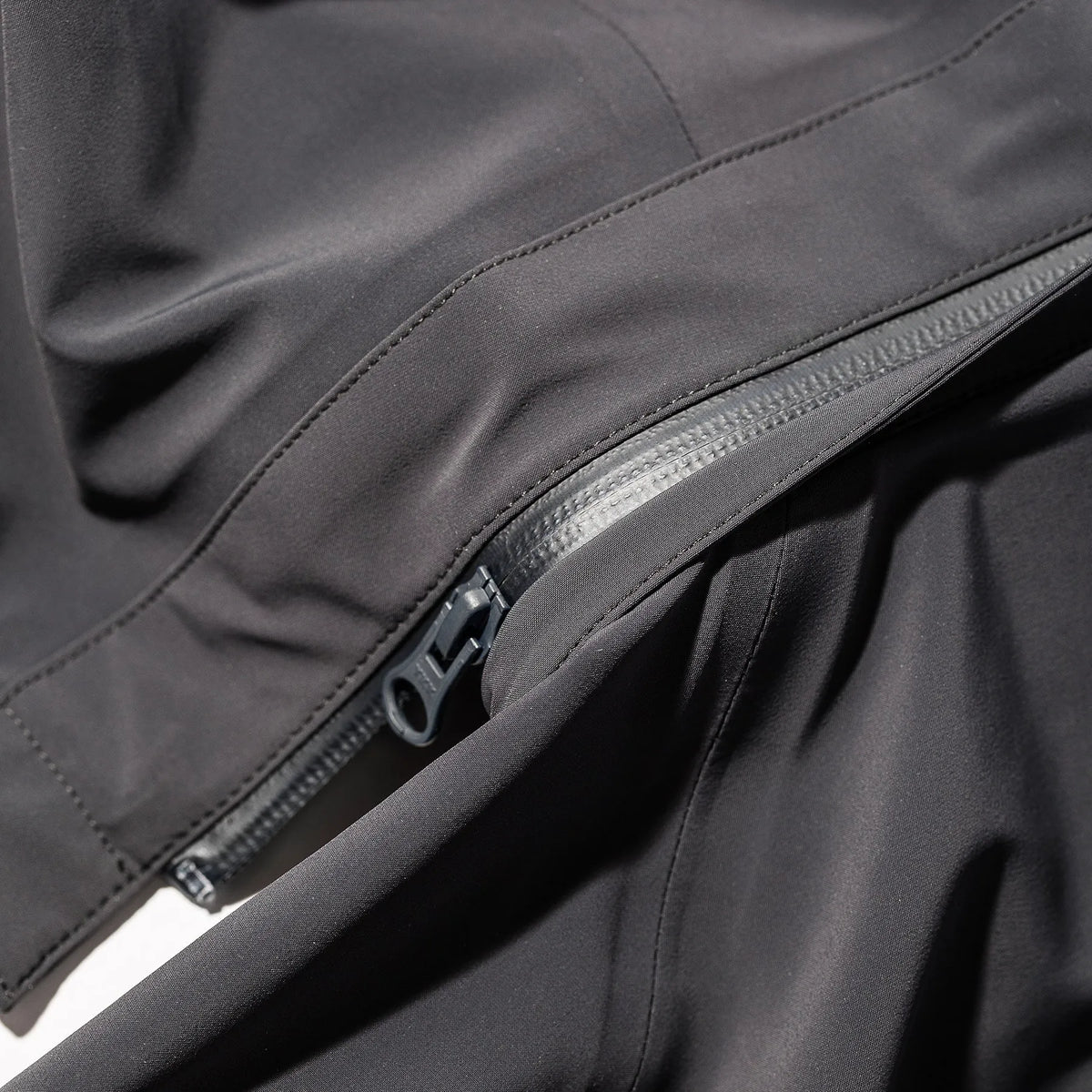 The Reyes Jacket in Dark Slate