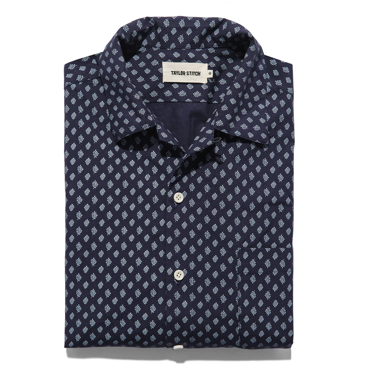 The Short Sleeve Hawthorne in Navy Floral