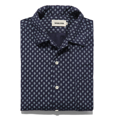 The Short Sleeve Hawthorne in Navy Floral
