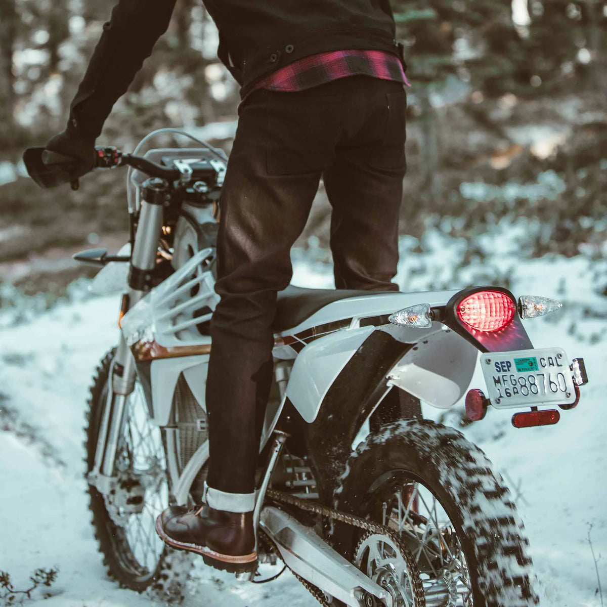 The Moto Pant in Dyneema® Denim