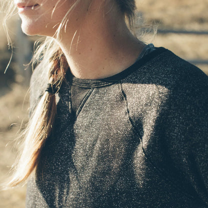 The Women's Apres Crewneck in Salt and Pepper Fleece