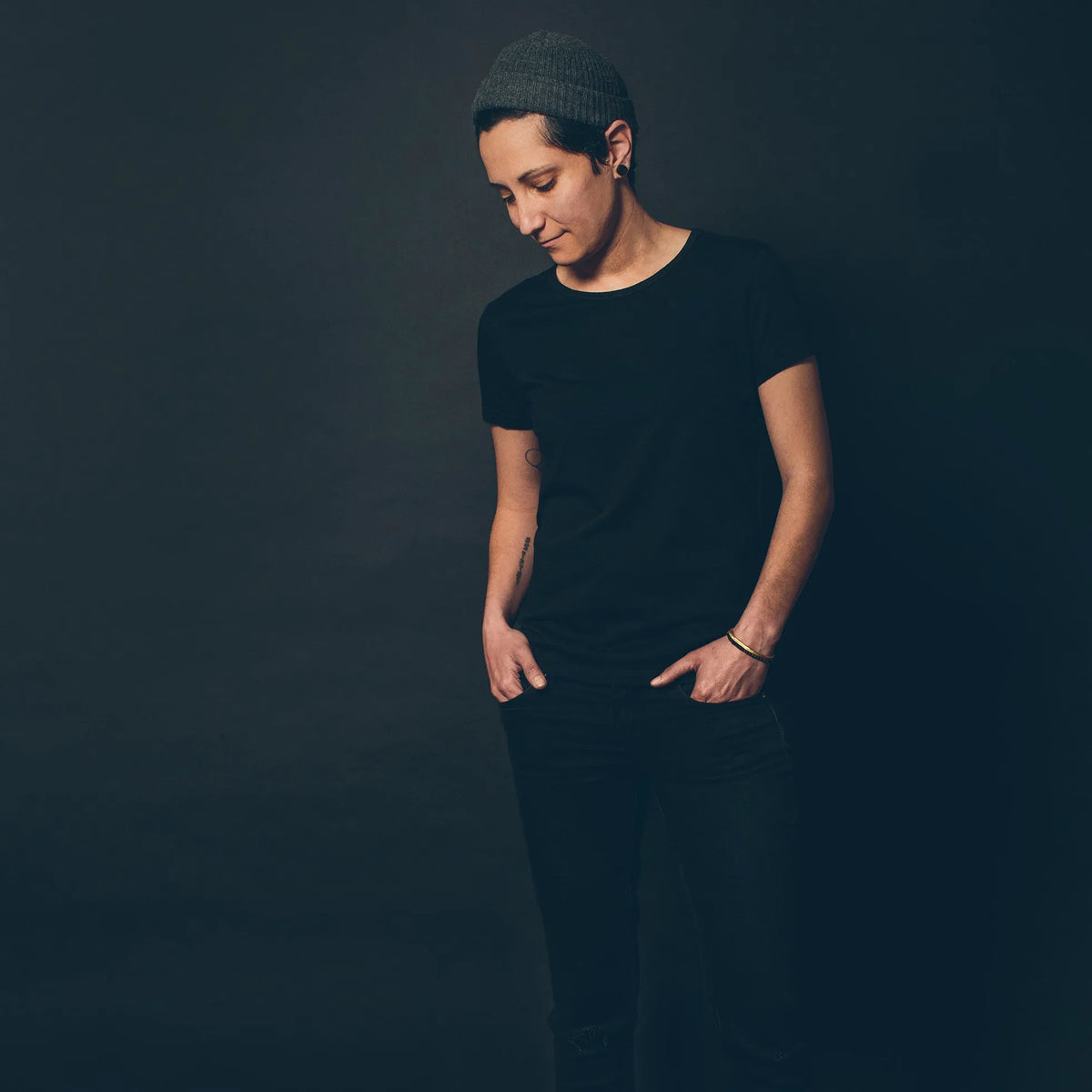 The Elle Crewneck Tee in Noir