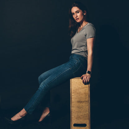 The Elle V-Neck Tee in Heather Grey