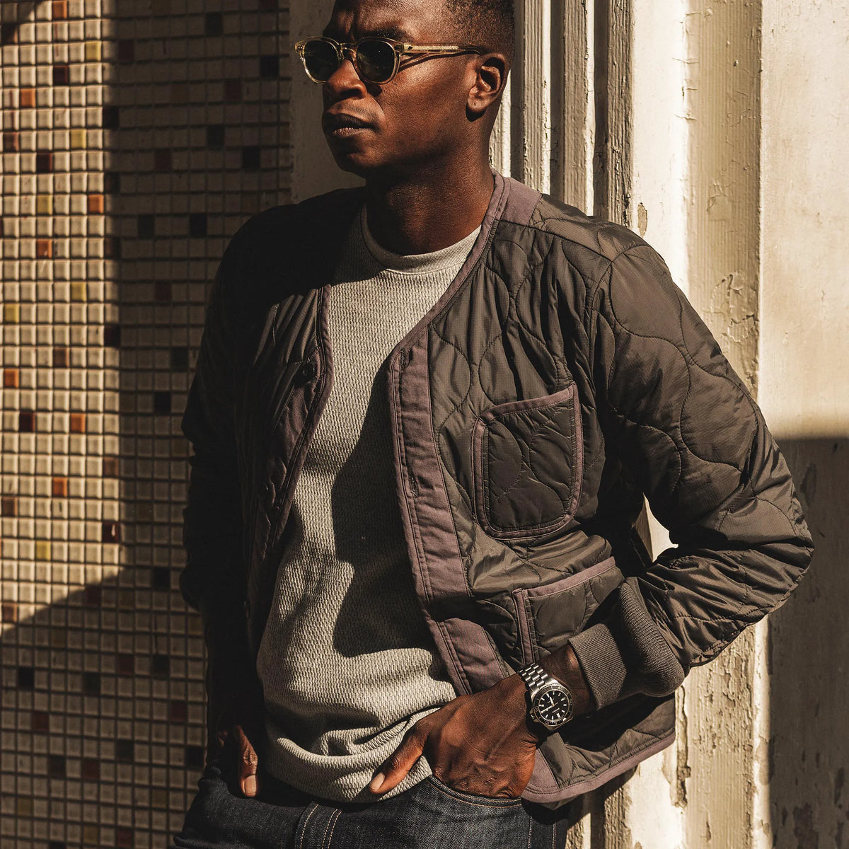 The Taylor Stitch x Alpha Industries ALS/92 in Raven